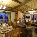 Cristalliers - 5 Bedroom Luxury In With Log Fire And Hot Tub Шале