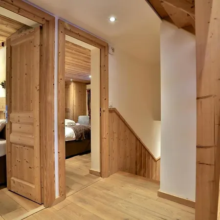 Cristalliers - 5 Bedroom Luxury In With Log Fire And Hot Tub Шале
